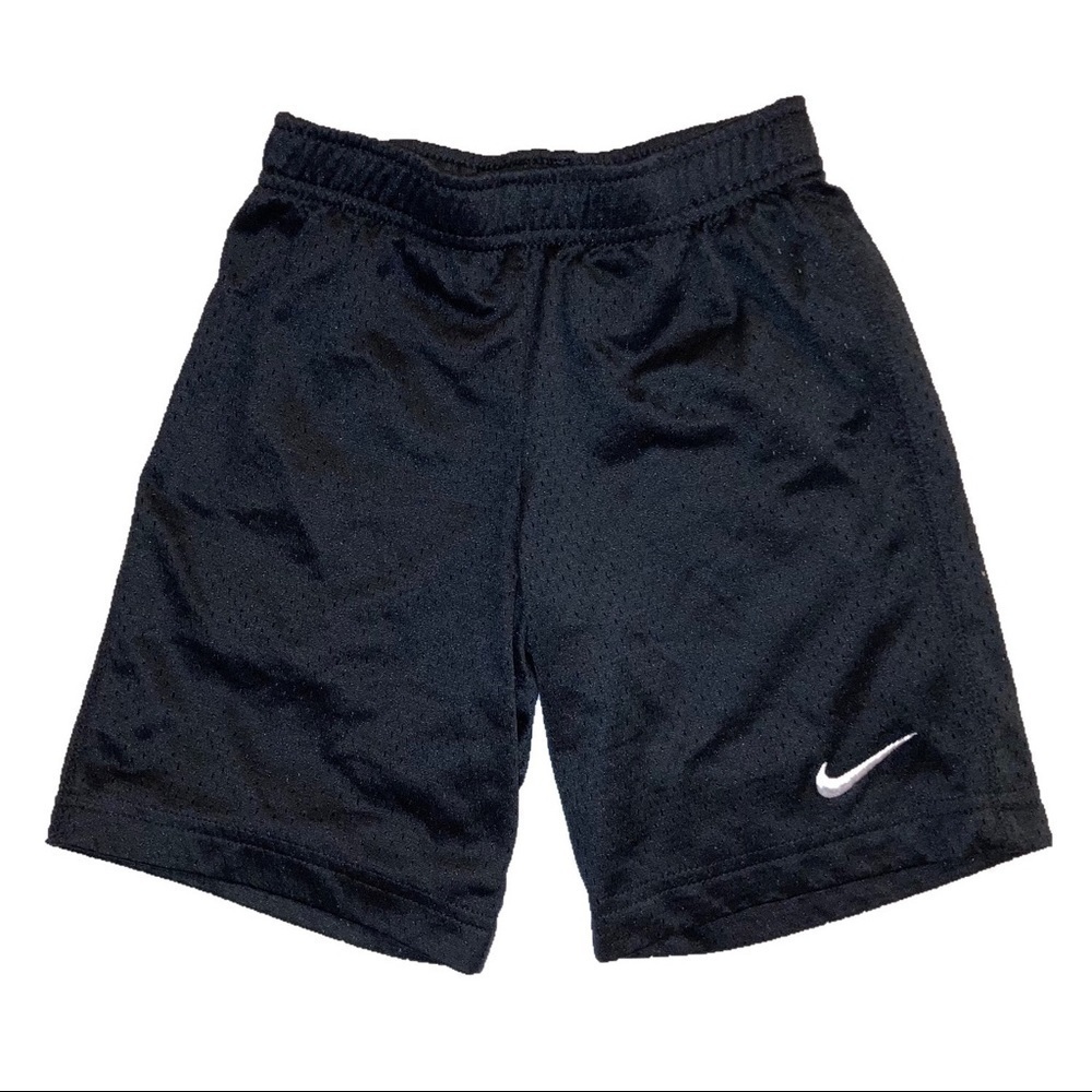 Nike Mesh Athletic Black Boys Shorts 6 7 years